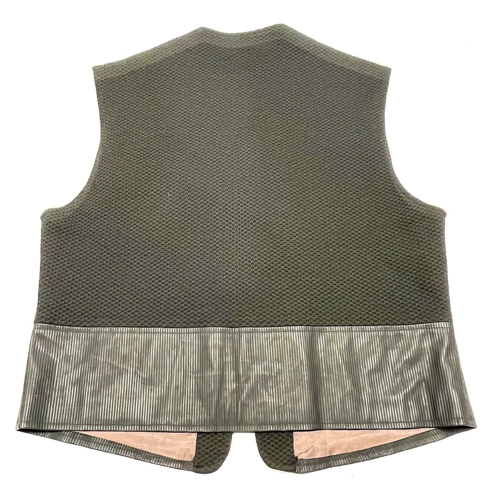 Turbulence Black Vest Size L - Picture 2 of 8